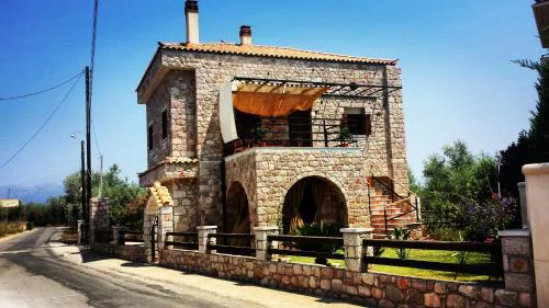 Niko's Stone Guest House