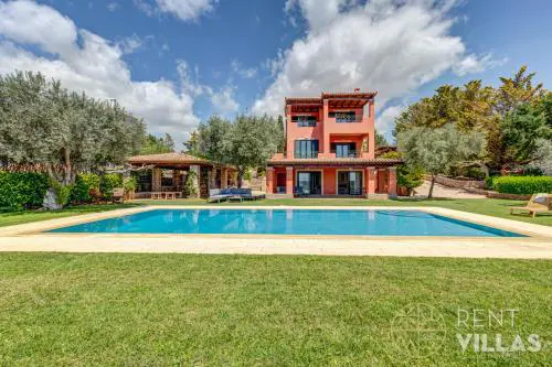 Mariza Luxury Villa With Pool by goutos properties