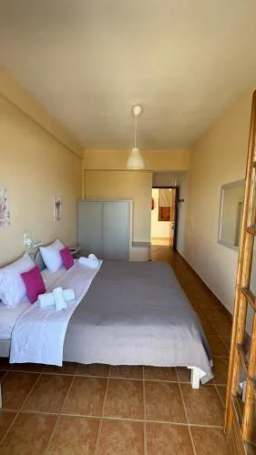 romanza rooms
