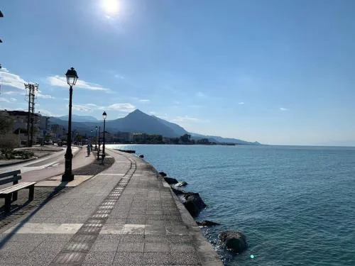 Whole Flat, Central Location, Seaside Town