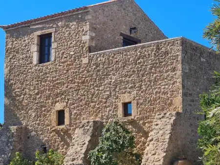 Pyrgos 1869 with Private Pool