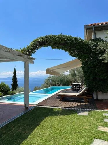 Elia Pilio Villas
