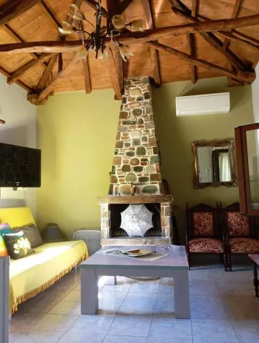 Stone and Serenity Cottage