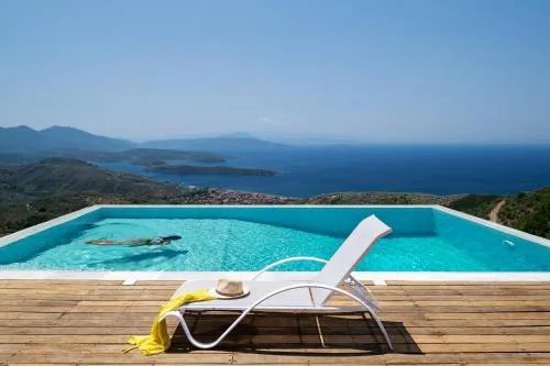 Esperos Suites & Villas