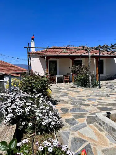 Koeni House