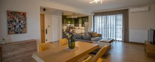 ELEMENT Suites