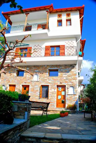 Studios Efi