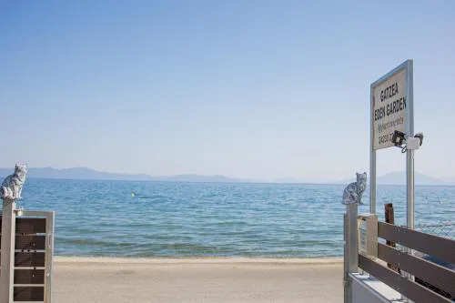 Gatzea Eden Garden DELUXE Τετράκλινο