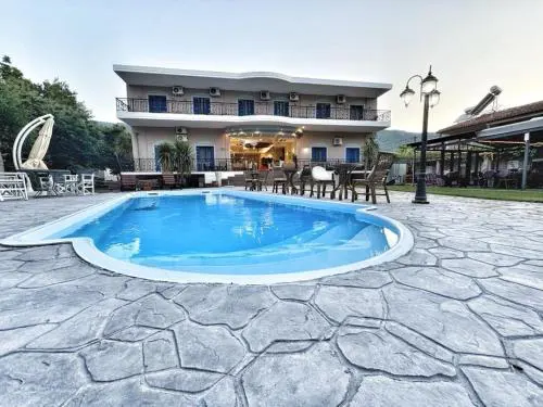 Hlidi Hotel