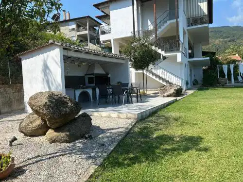 La Casa Tzortzina