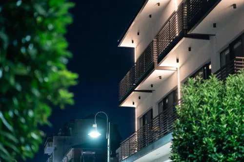 Δ17 Suites & Apartments