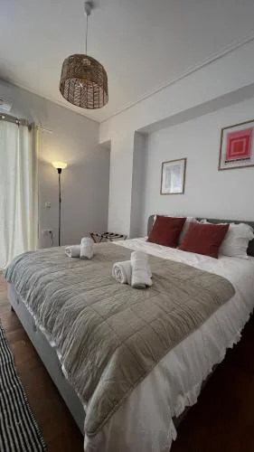 Central Comfort Living Larissa