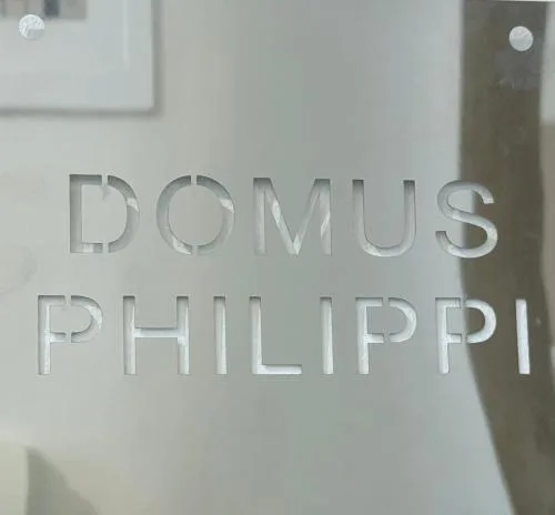 Domus Philippi & parking