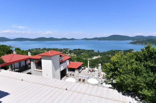 Nevros Hotel Resort and Spa Limni Plastira