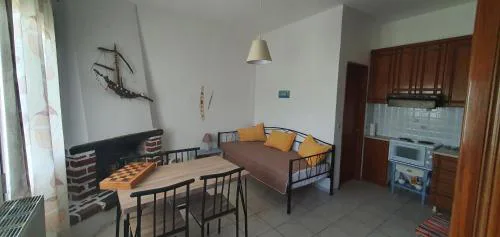 Karouti-Rooms for Rent