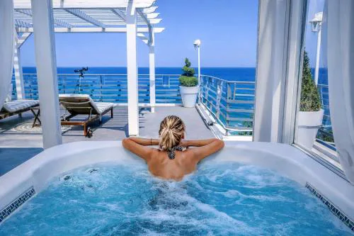 Panorama Suites & Spa - Adults Only
