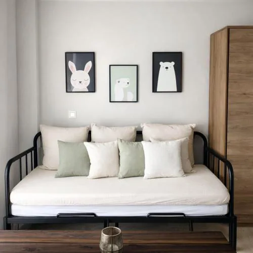 Friends' place Trikala