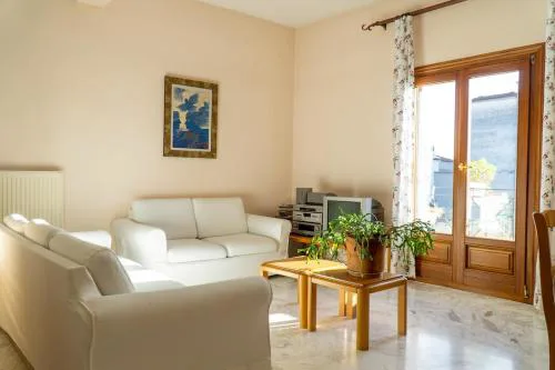 Philoxenia apartment city center