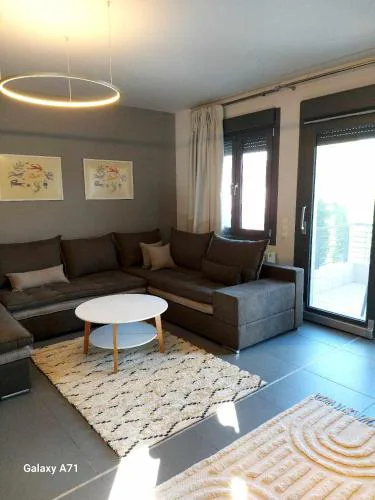 Square Apartments 1