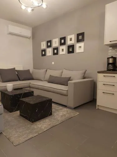 Square Apartments 3
