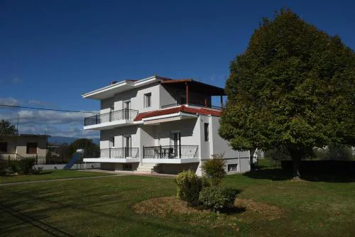 VILLAGE HOUSE