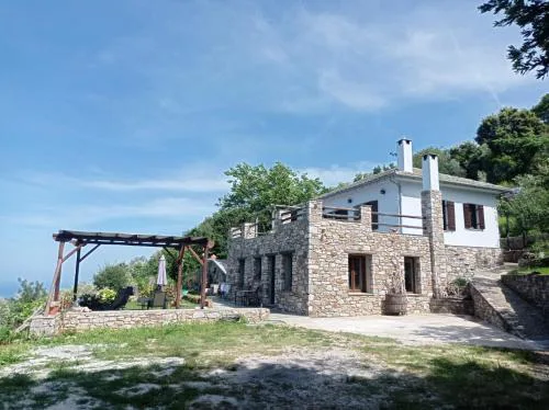 Erifyli near Mylopotamos in Pelion
