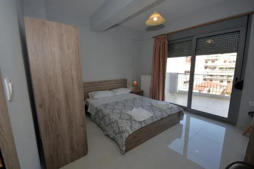 APOSTOLIAS APARTMENTS