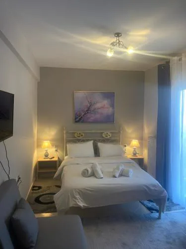 Emvelia Suites