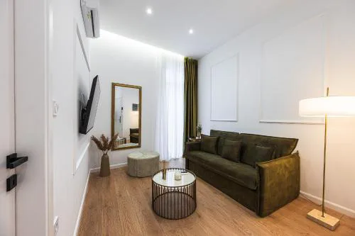 Lithos Boutique Residences