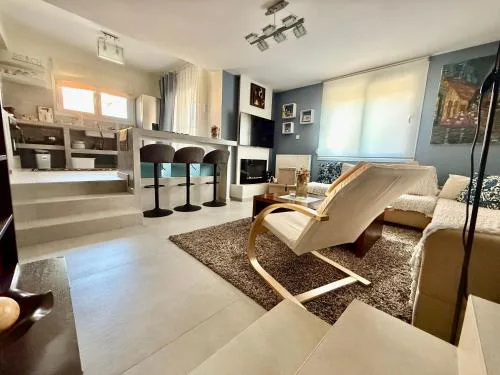 Modern Family Retreat