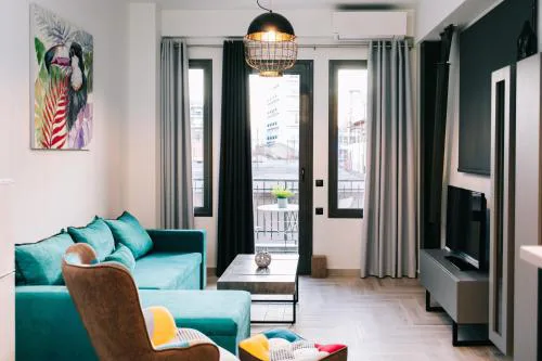 Volos Suites Center