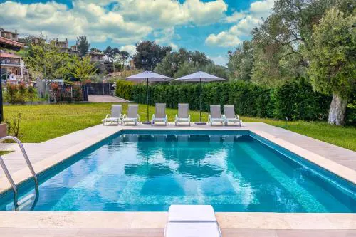 Friday Mood by Diomedes Group