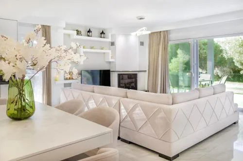 Garden House Villa