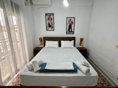 Pelekan rooms and apartments Athina 32