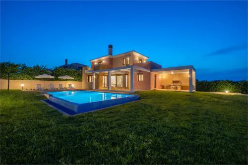 Orange Tree Villas
