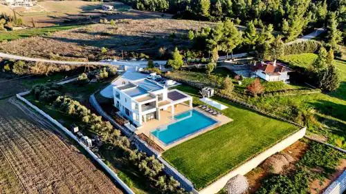 Sani Chateau