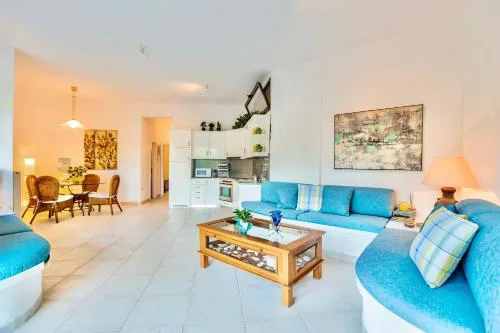 The Sani Jewels, Villa Natalia