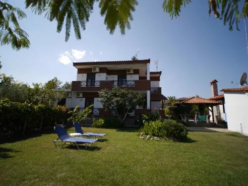 Lampos House Vourvourou