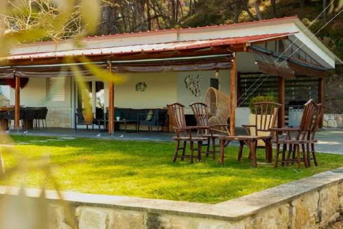 Villa Josh