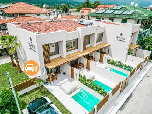 ADORNO PRIVATE SUITES Only Adults & Kids 12 Plus