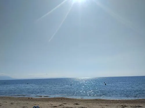 ΘΑΛΑΣΣΙΝΉ ΑΥΡΑ