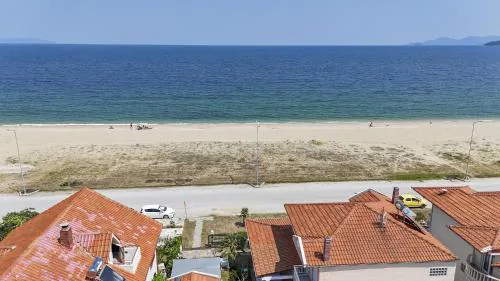 Mitro Seaview Apartments