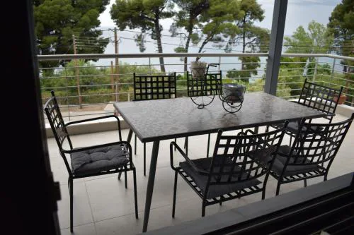 Mathesi apartment Sea front