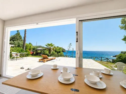 SEA La Vie Studio