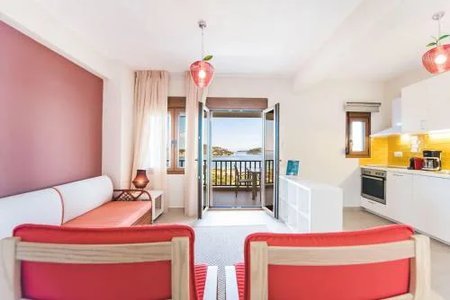 Nereus & Oceanus Beachfront Apartments, Lagonisi Beach #FeelsLikeHome