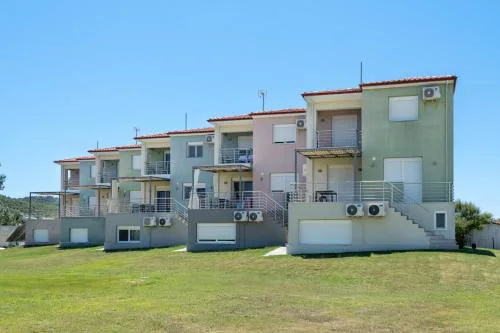 Palm Tree Maisonettes #FeelsLikeHome