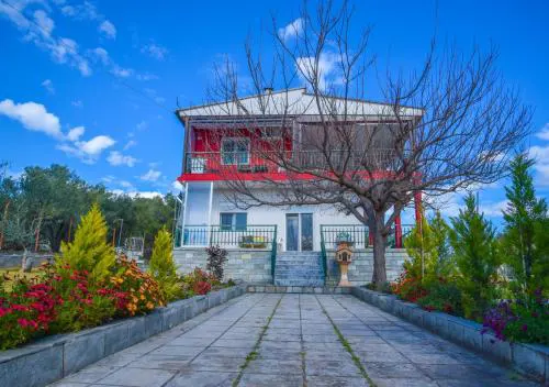 Thalori House