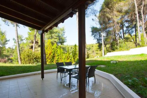 Ekatis Apartment in Sani