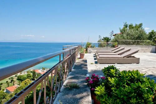 Lioli Infinity Villa Athitos #NorthSKY