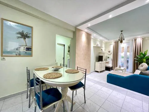 Olivia - Christine's House